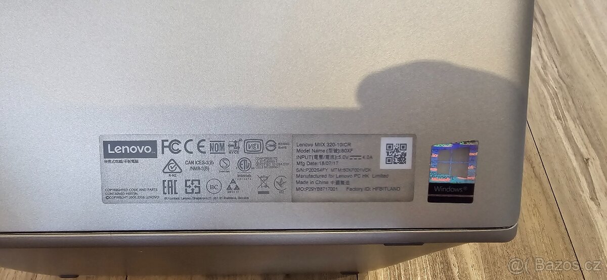 Mini notebook / tablet Lenovo 2v1 - 9