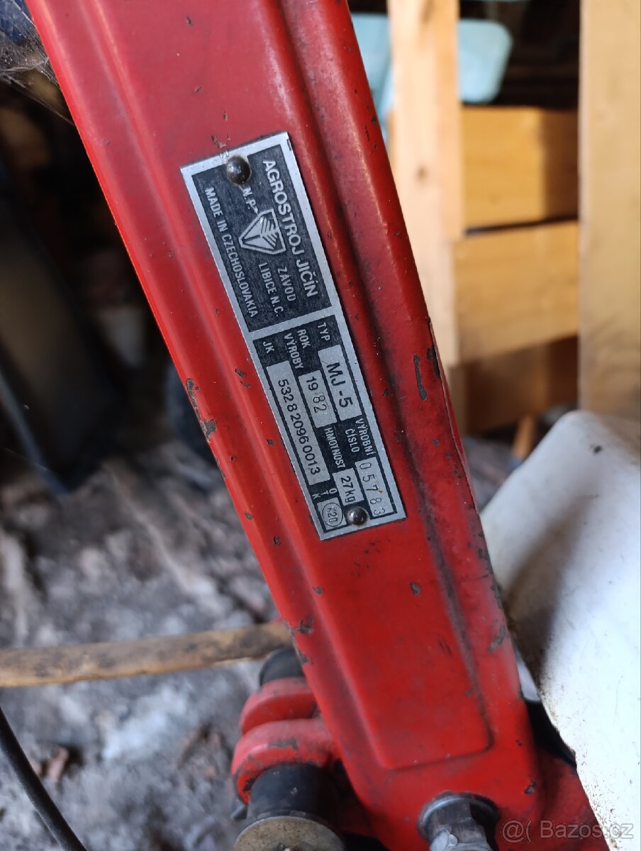 Vari kultivátor - 9