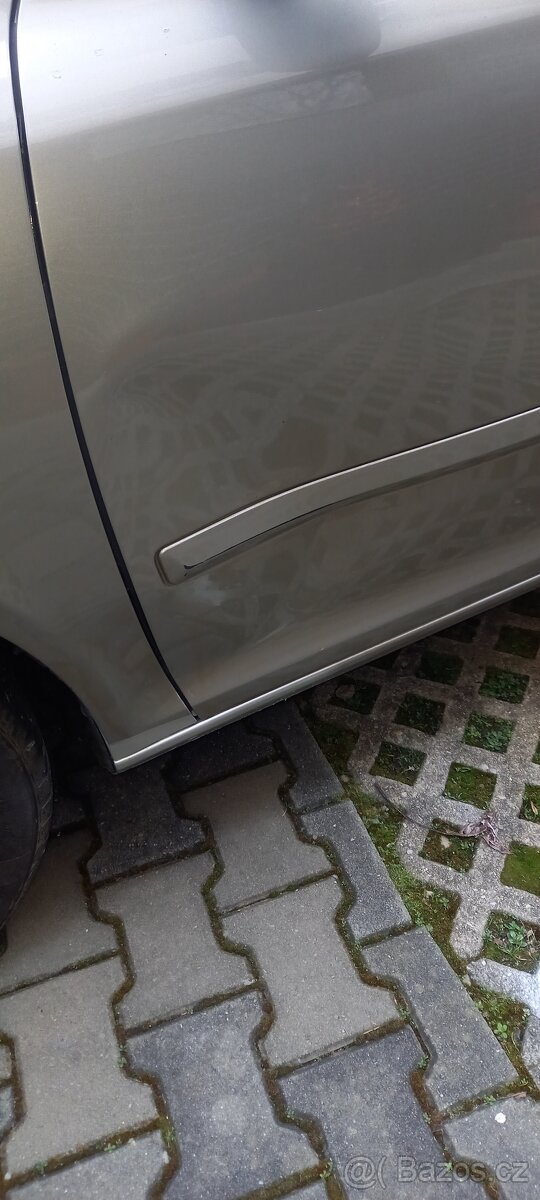 Škoda Octavia 2 1.6MPI 75kw LPG - poškozený motor - 9