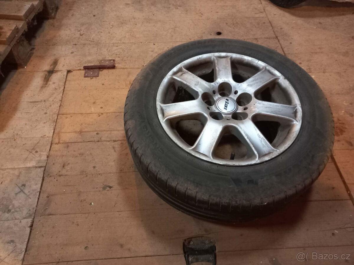 Škoda Octavia Combi I 66kW - 9