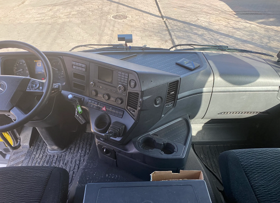 Mercedes-Benz AROCS 4148 8x4 - třístranný sklápěč - 9