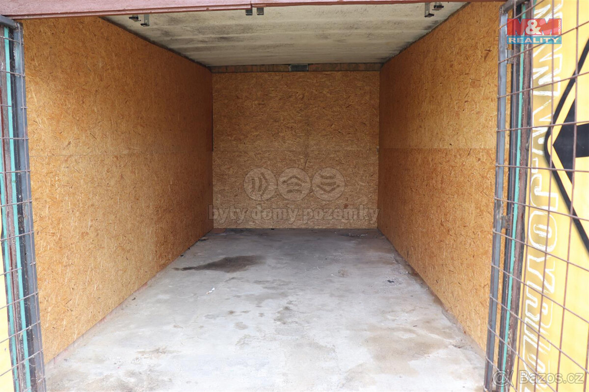 Prodej garáže, 18 m², Praha, ul. Novobohdalecká - 9