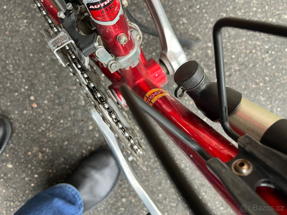 Dvě treková jízdní kola ( pánské a dámské) - 9