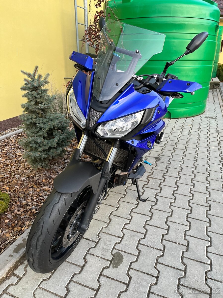 Yamaha MT 07 Tracer 700 - 9