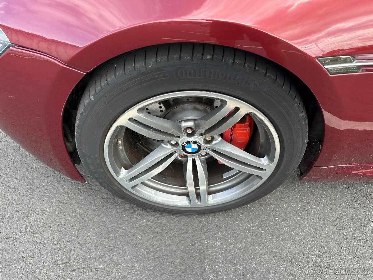 BMW M6 nahradni dily E63 V10 - 9