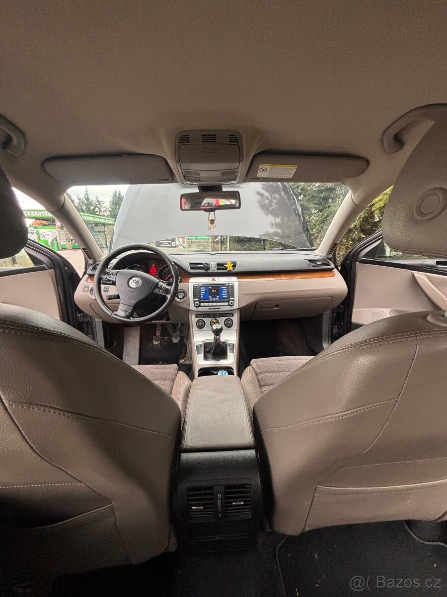 Volkswagen Passat B6 Variant 2.0 TDI 4Motion - 9