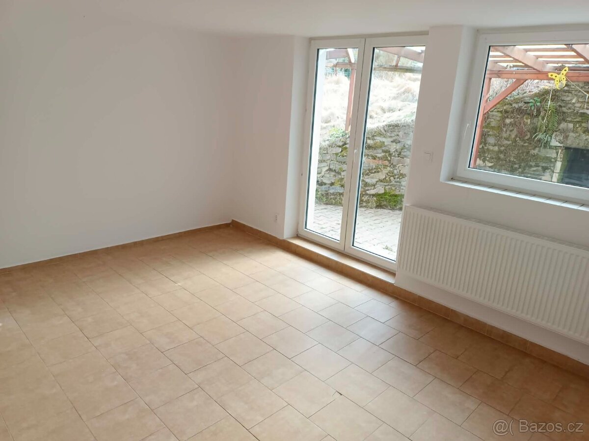 Prodám RD 3+1 v Kovčíně u Nepomuku. - 9