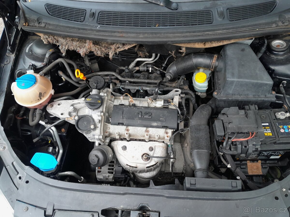 Škoda Praktik Roomster 1.2i, 51.kw,nová STK 11/2027 rok 2013 - 9