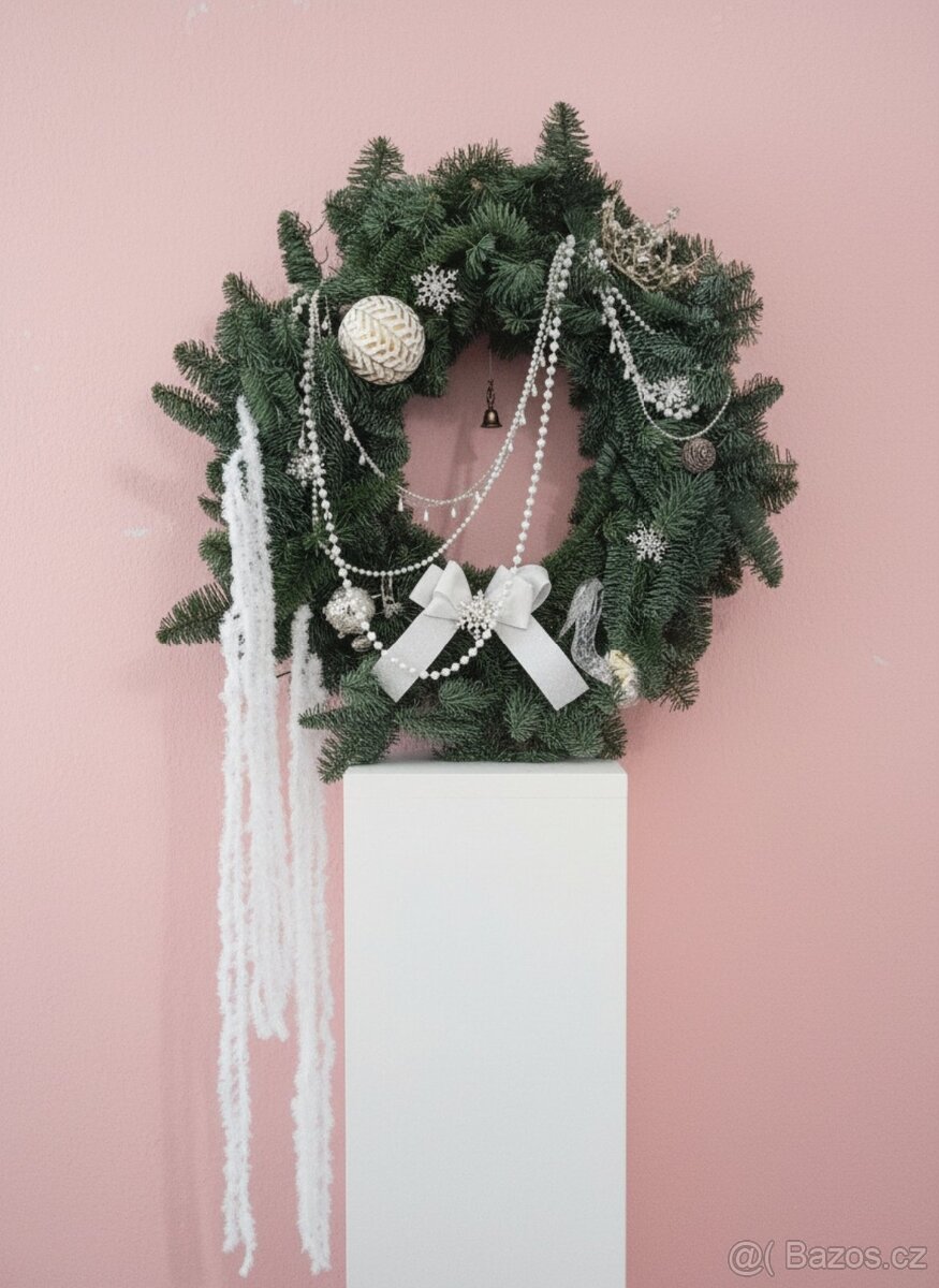 Vánoční dekorace s živého Nobilisu - 9