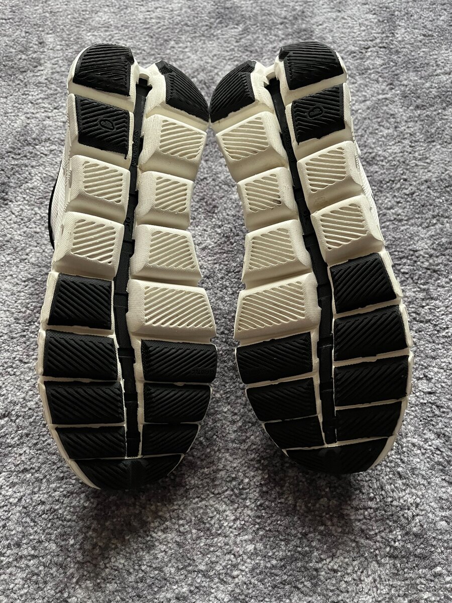 6x boty On Running Cloud velikost 42 - 42,5 - 43 - 9