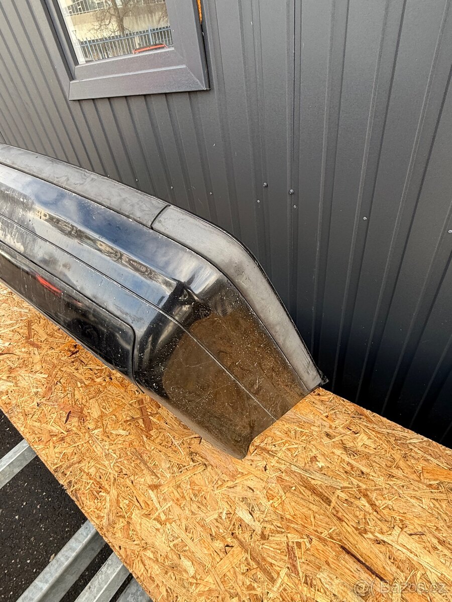 BMW E36 kufr a zadní nárazník. - 9