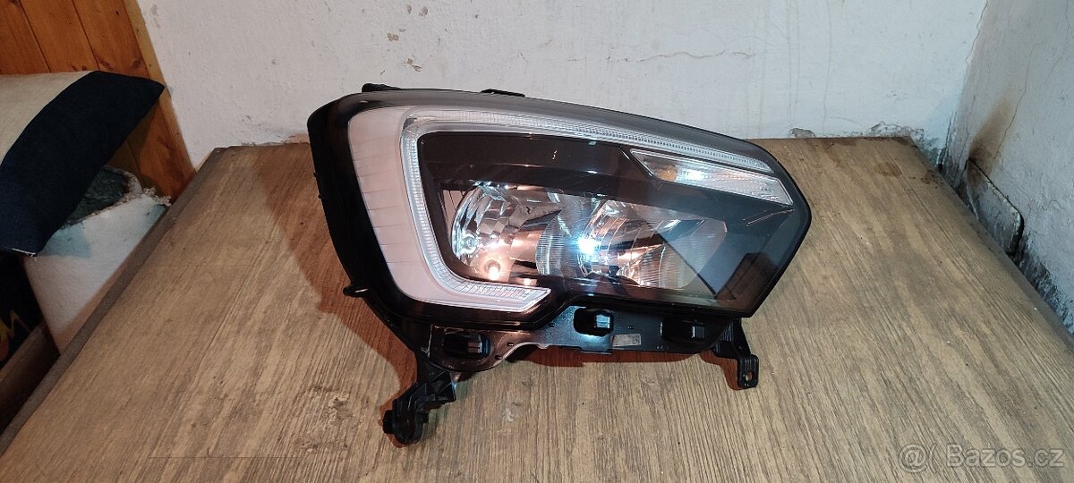 Světla Renault master - 9