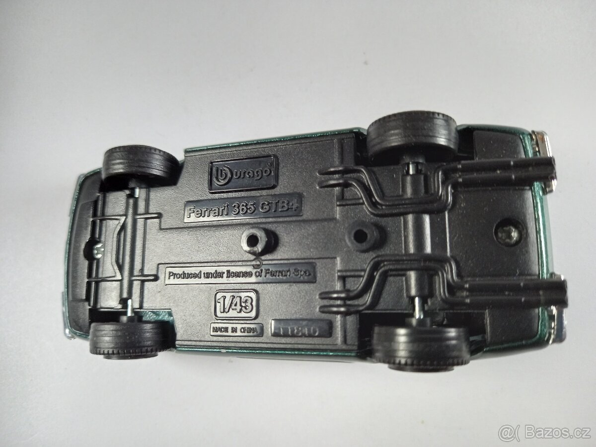 BBURAGO-FERRARI 1:43 - 250 TESTA ROSSA - 9