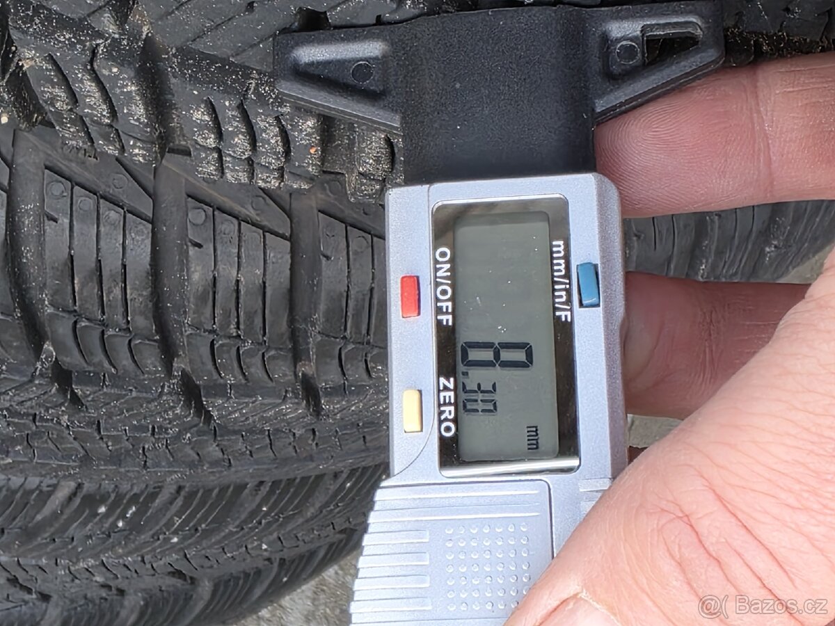 205/55/16 Zimní pneumatiky Barum Polaris 5 - 9