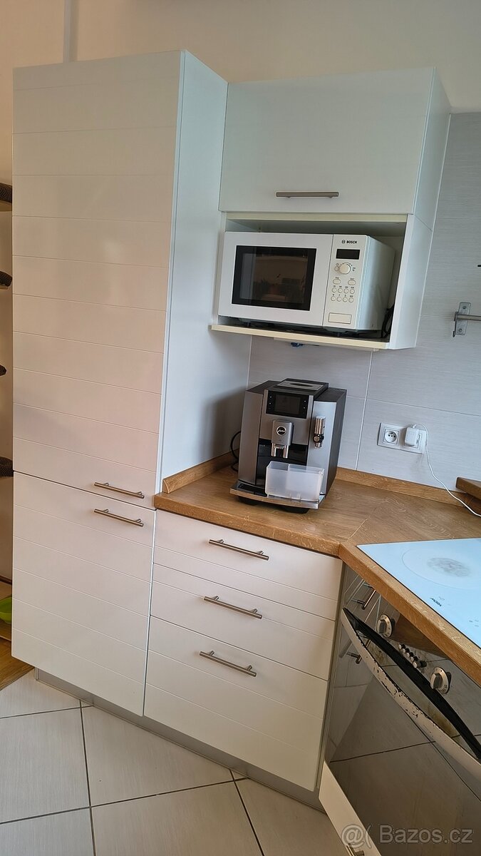 Použ. kuchyň. linka NADOP, tvar U 225x166 cm, bílá fólie/dub - 9