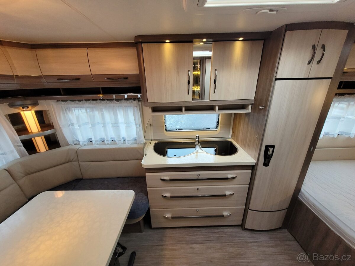 Hobby 495UFE, mover, solár, předstan, 2019 - 9