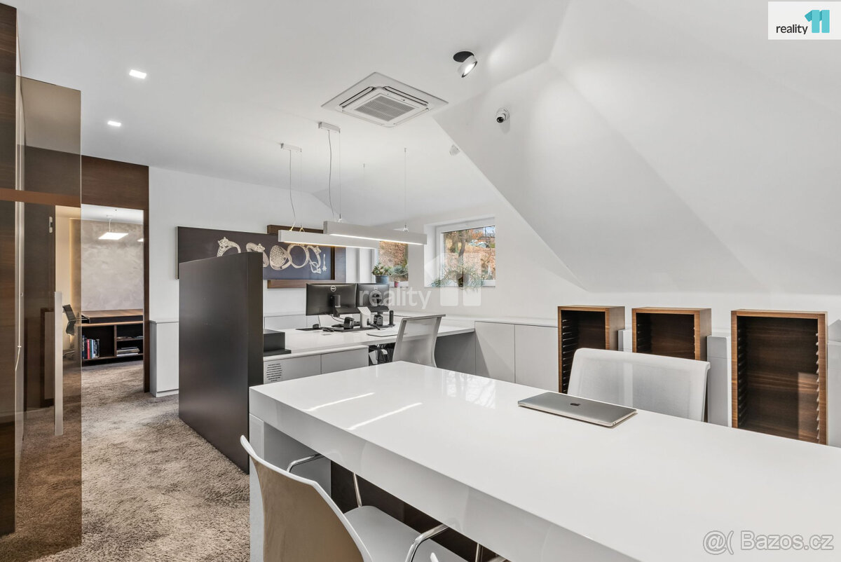 Prodej nemovitosti domu 377 m2, Liberec - 9