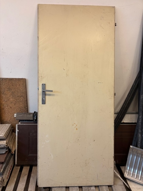 Prodám starší použité dveře ze stavby 80 cm - 9
