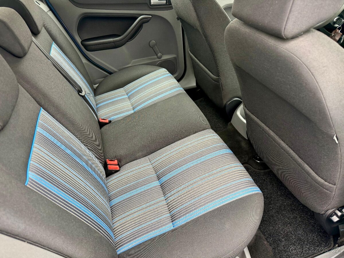 Ford Focus 1.6i 61t.km - 9