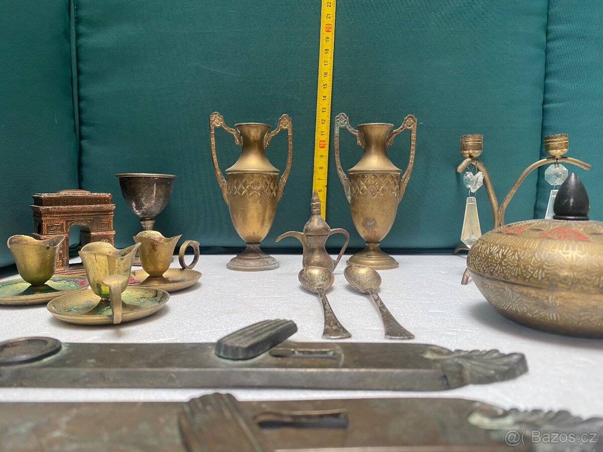 vintage mosazné a bronzové předměty - 9