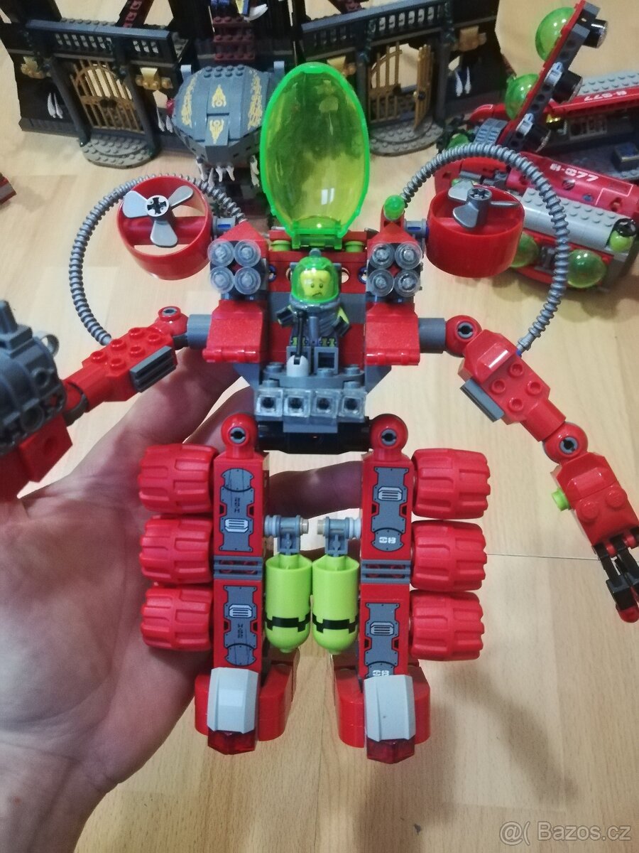 Lego Atlantis více setů: Výzkumné ústředí, Portál atlantidy - 9