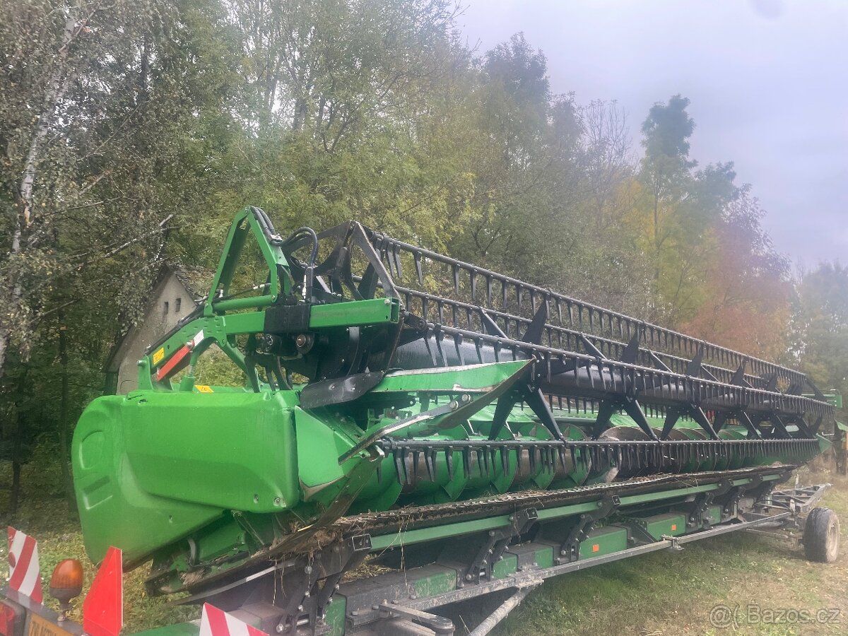 ND John Deere T670i - 9