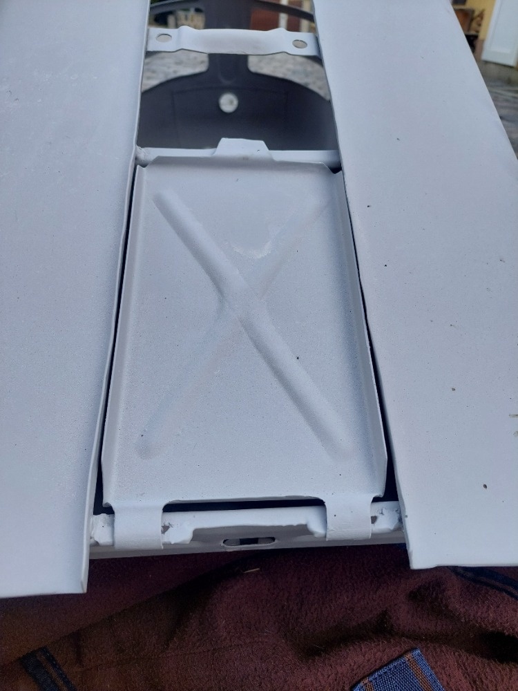 kapota zetor 3011 - 9