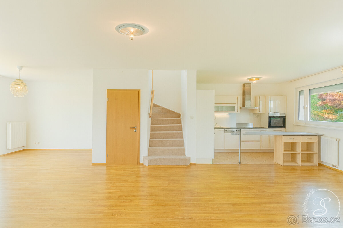 Prodej rodinného domu, 220 m2, Praha Újezd nad Lesy - 9