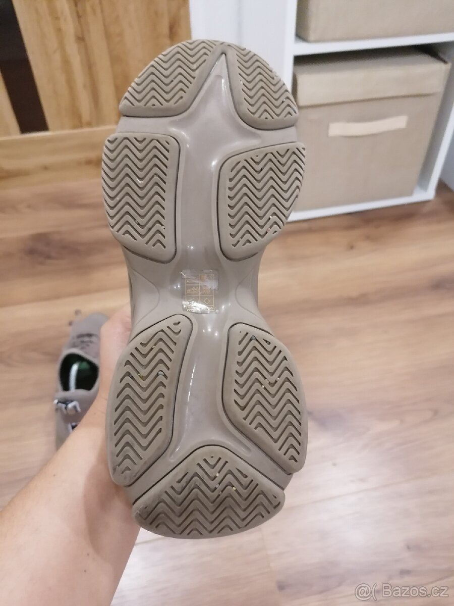 Nenošené dámské boty Steve Madden - 9