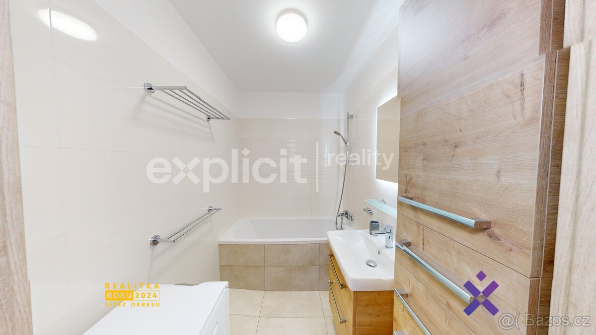 Pronájem byty 3+1, 81 m² - Zlín - Malenovice, ev.č. 02483 - 9