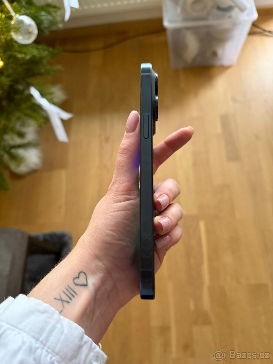 Apple iPhone 15 Pro Max 256 GB Blue Titanium - 9