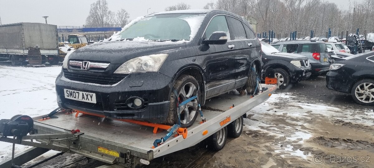 Honda CRV pred i poface na náhradní díly - 9