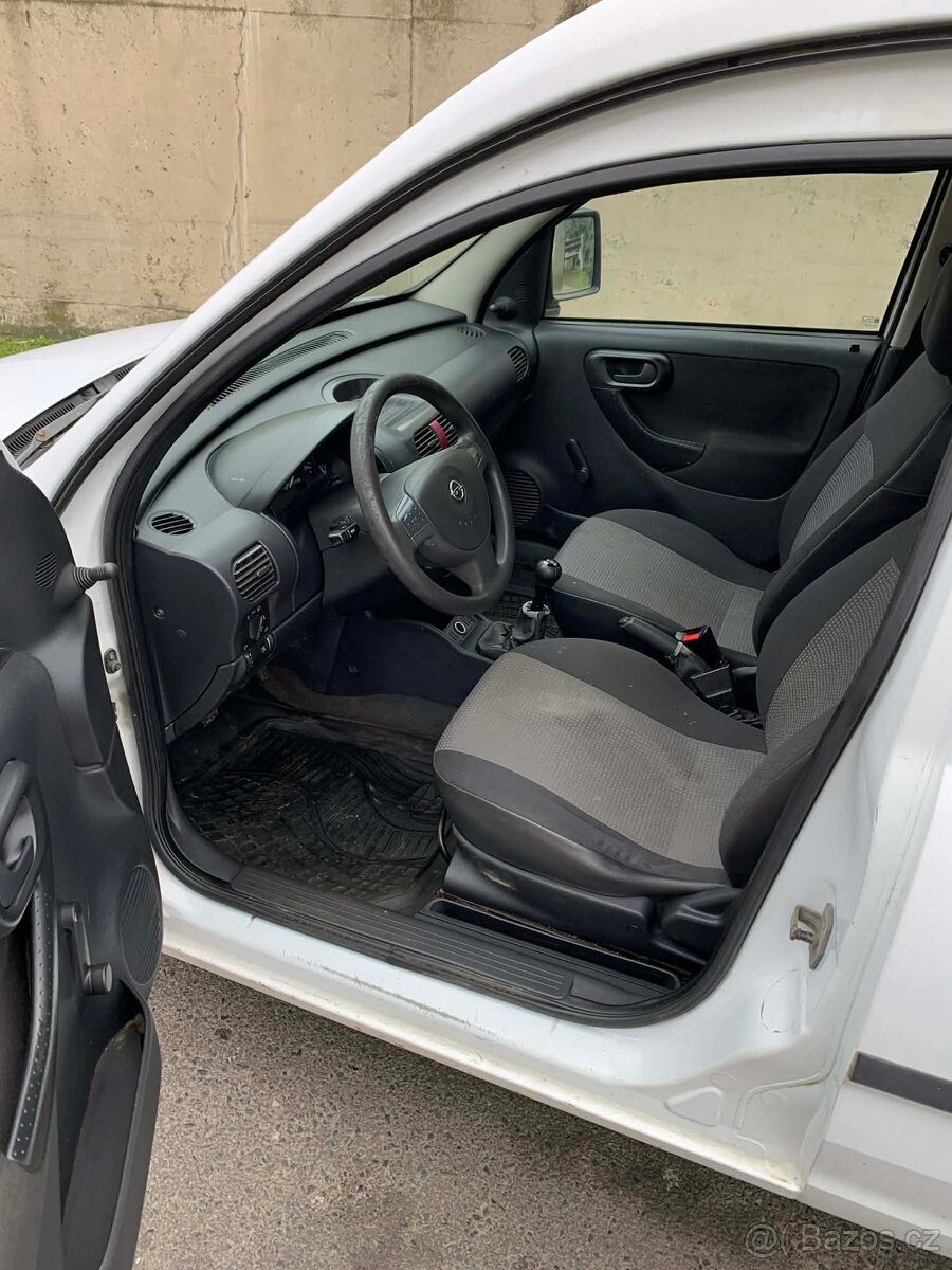 Opel combo-C 1.4 5.místné - 9