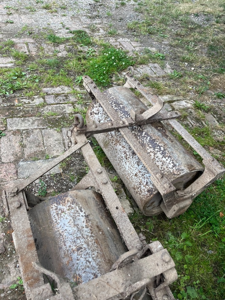 Prodám starý koňský pluh a polní válce - 9