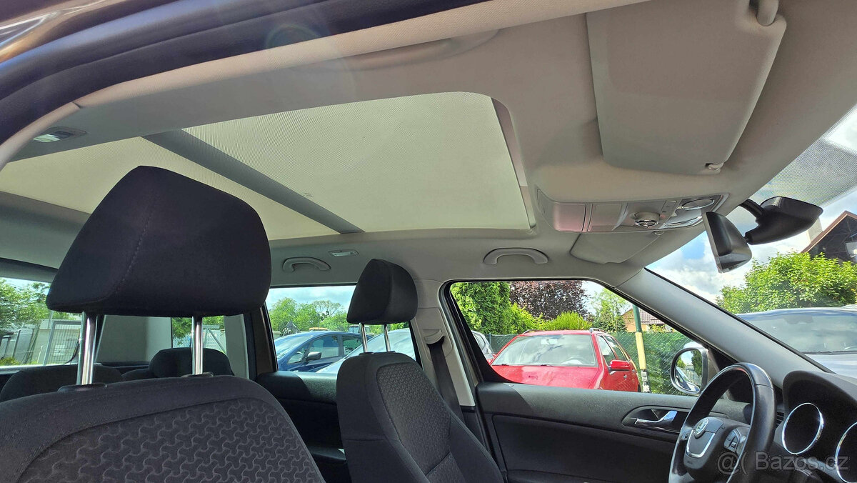 ŠKODA YETI 2.0TDI ELEGANCE 4x4 1MAJITEL - 9