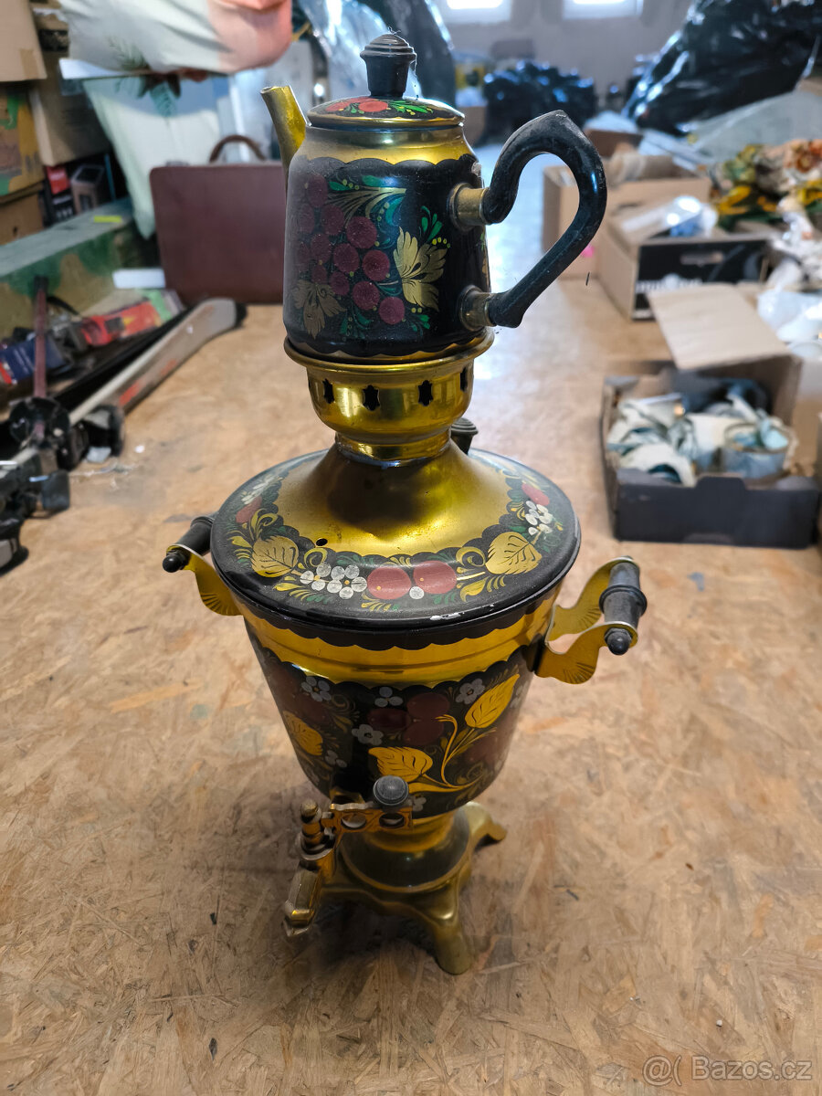 Hrníčky, sklenice, talíře, keramika, sošky a jiné nálezy na - 9