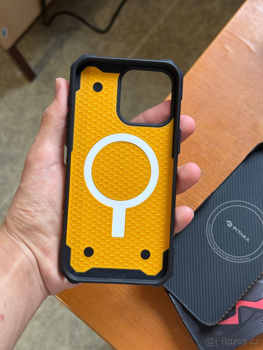 Pouzdro na iPhone 15 Pro Max - 9