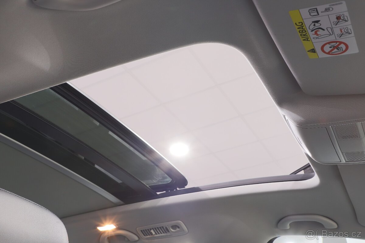 VW Sharan 1.4TSI 110kW DSG Highline - záruka Autodraft - 9