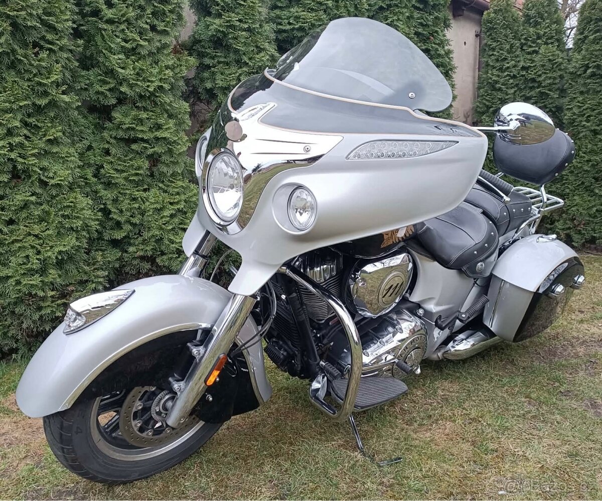 Indian Schieftain. - 9