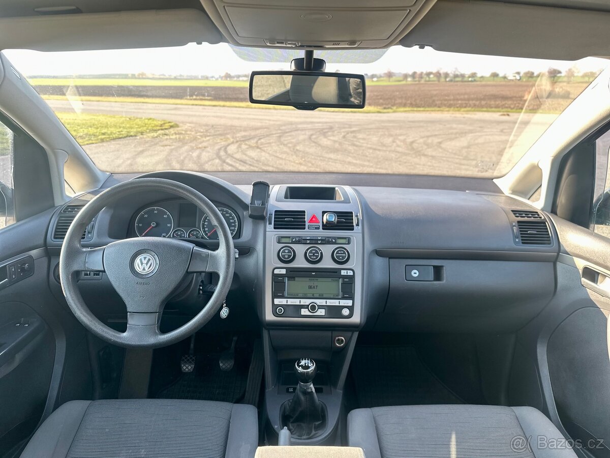 VW TOURAN 1.9 TDI 77kW TRENDLINE - 9