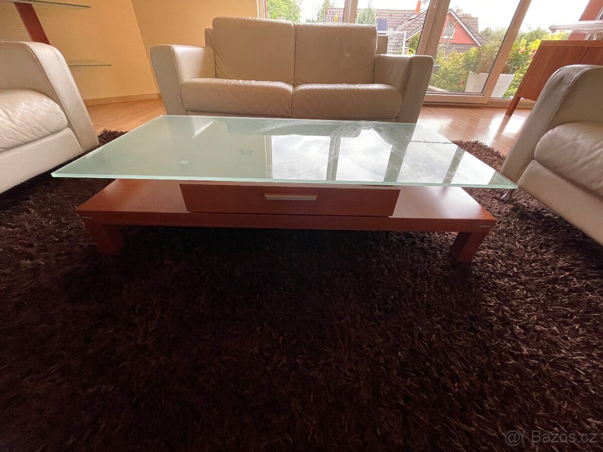 Nábytek z masivu - 9