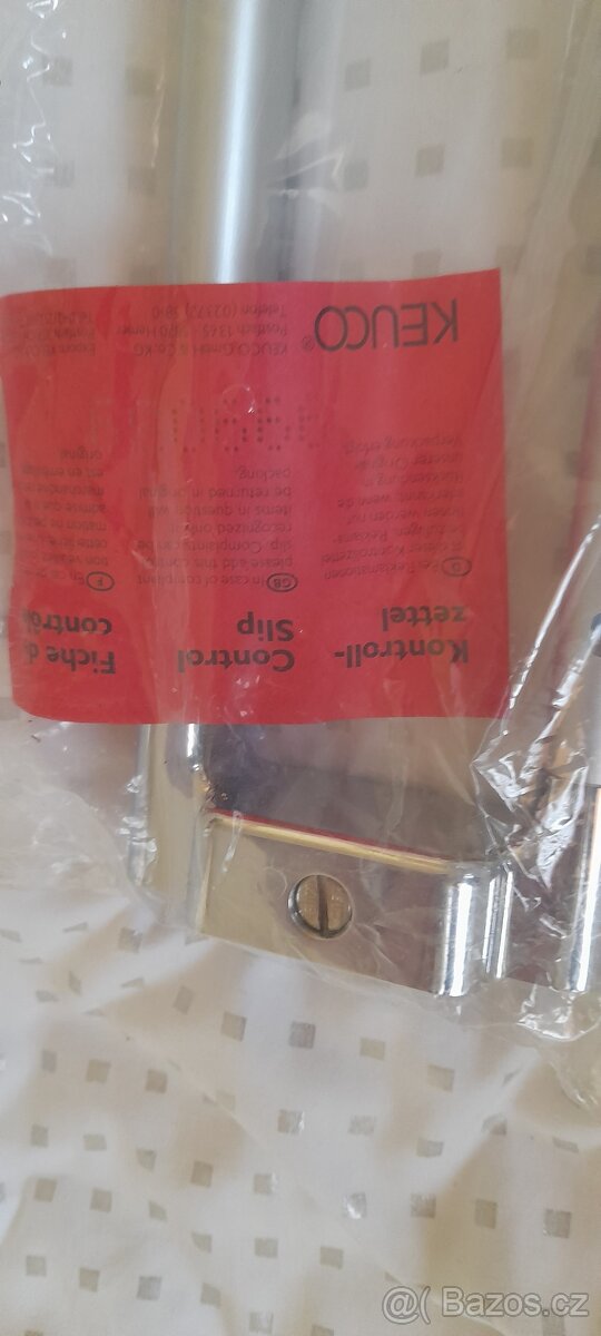 Držák na ručníky Keuco 450 mm pochromovano - 9