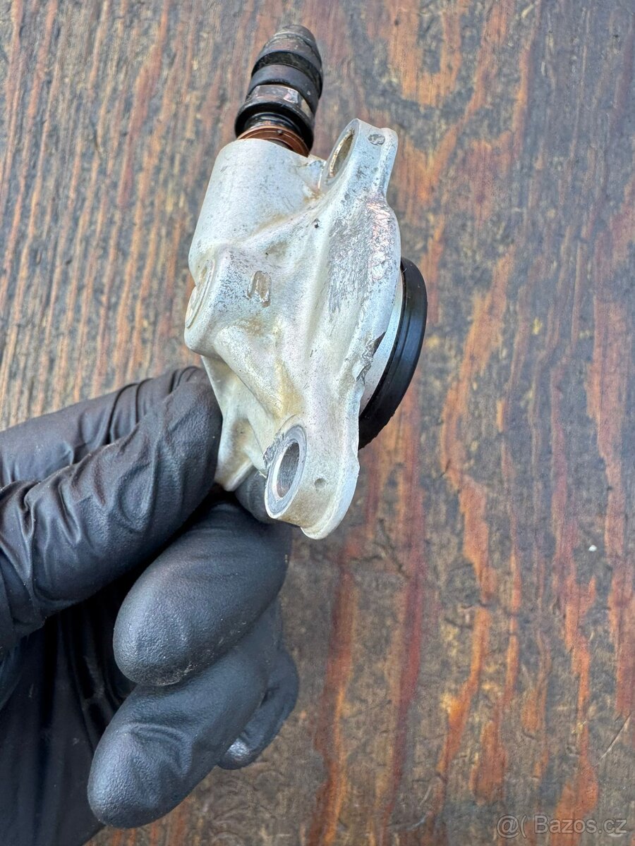 Píst spojky vysouvací koš přítlačného talíře ktm husqvarna - 9