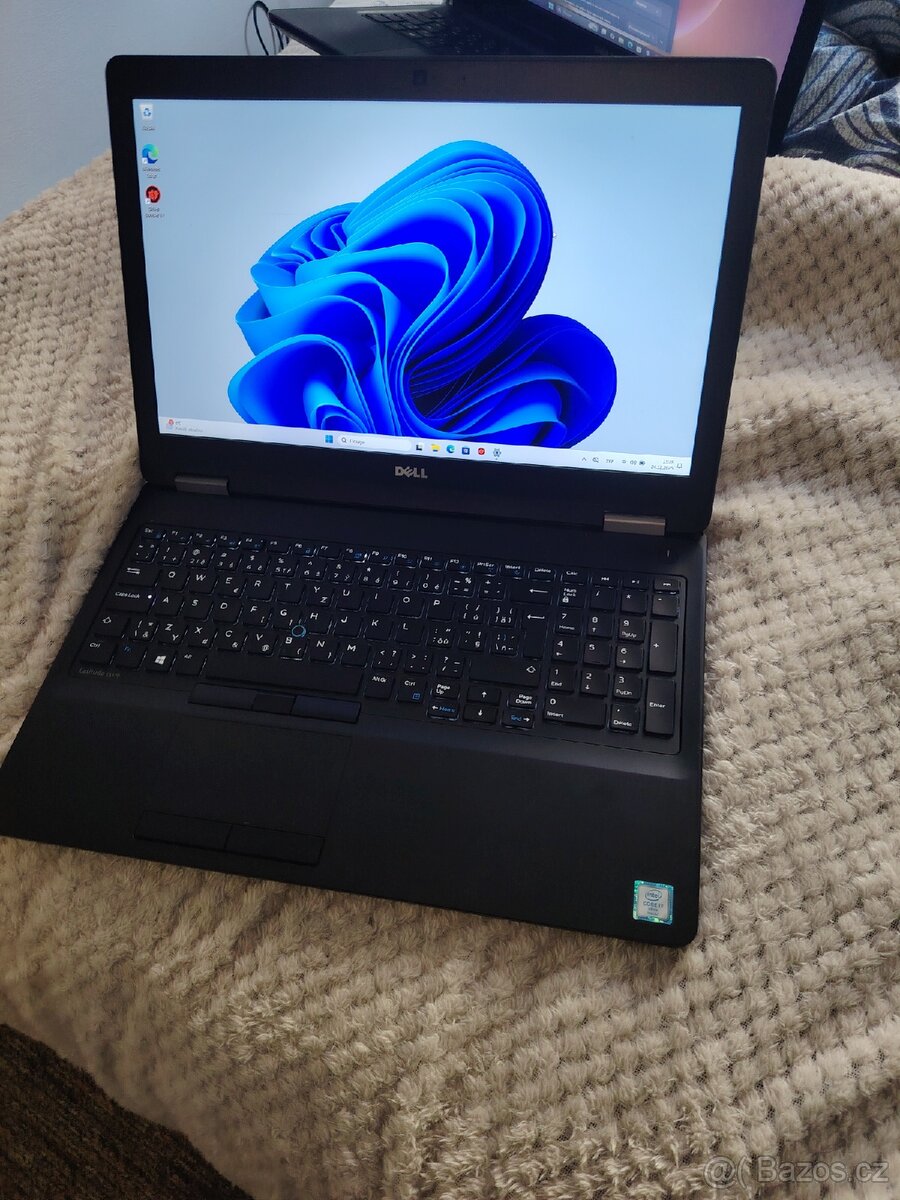 Dell letitude 5580 i7 - 9