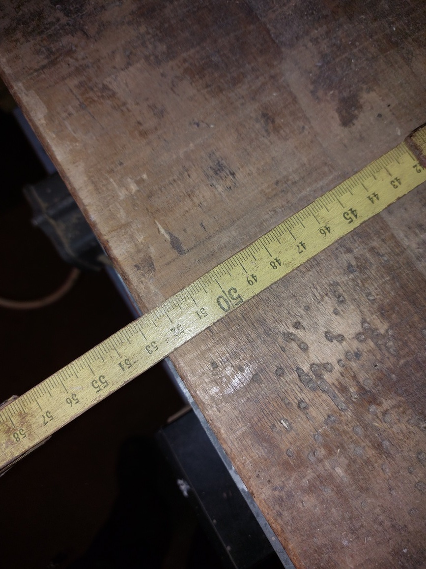 Stará stolní kotoučová pila. - 9