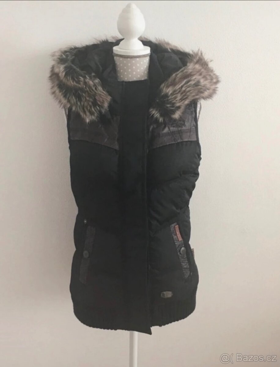Nová černá vesta s kapucí Khujo vel. S - 9
