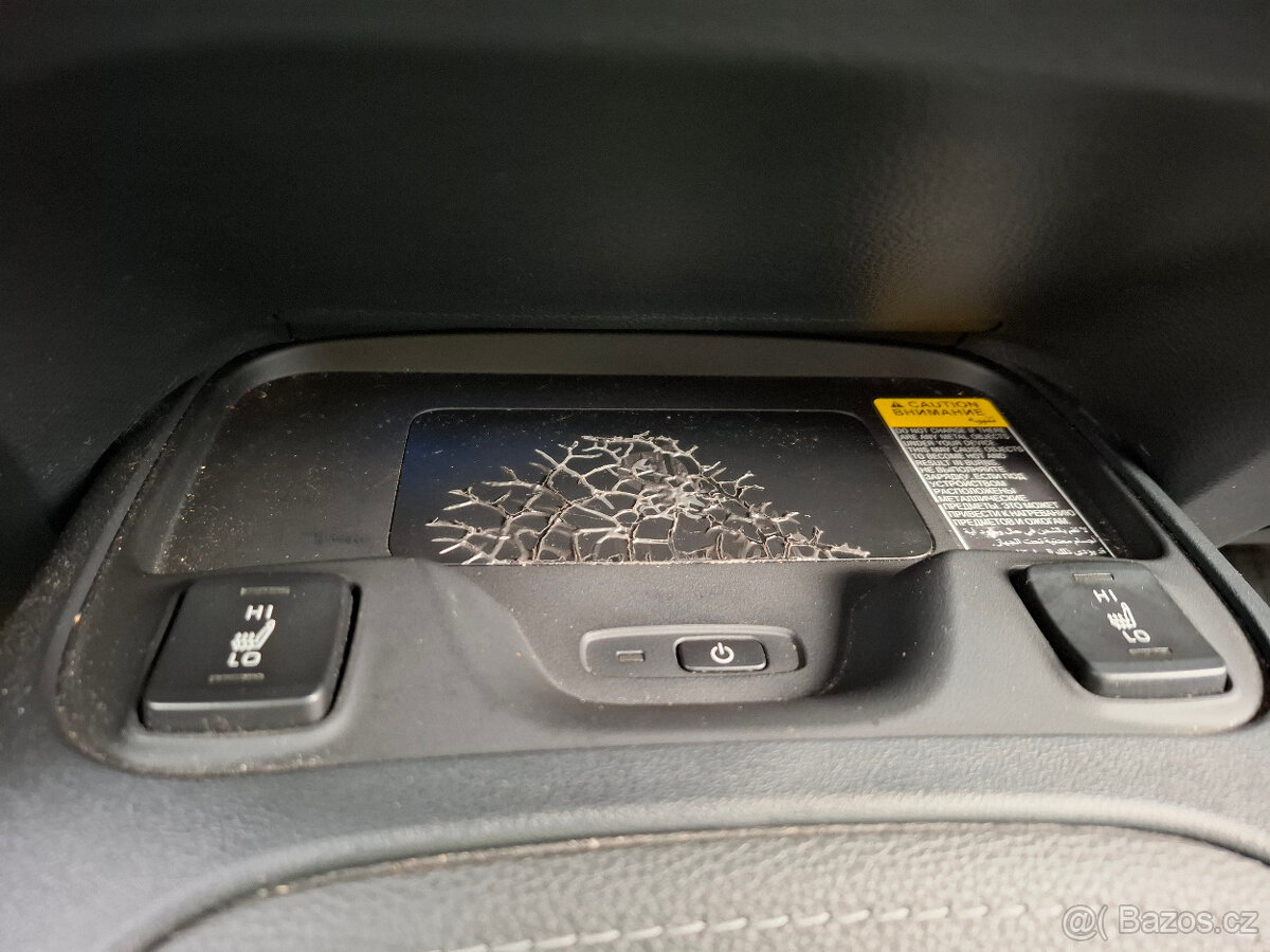 Toyota Corolla TS 2.0 Hybrid, Executive, odhlučněno, 135kW - 9