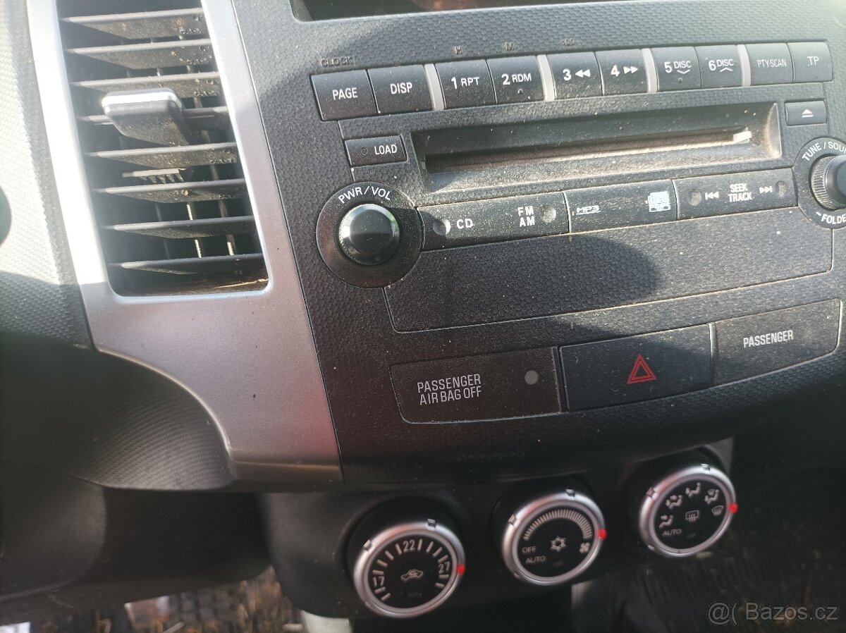 Mitsubishi Outlander II, 2.0 d 103kw - 9