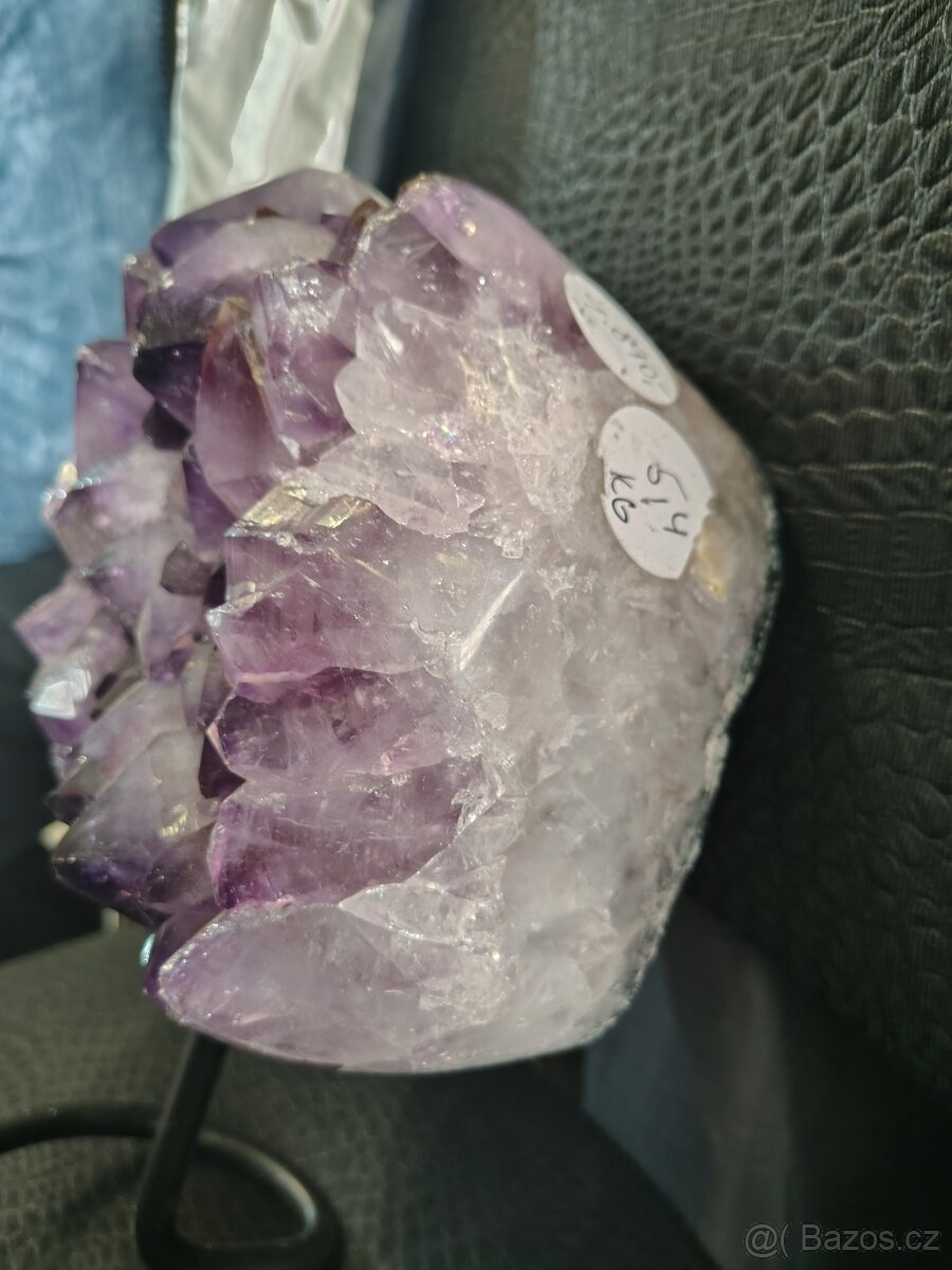 Ametyst na stojánku - 9