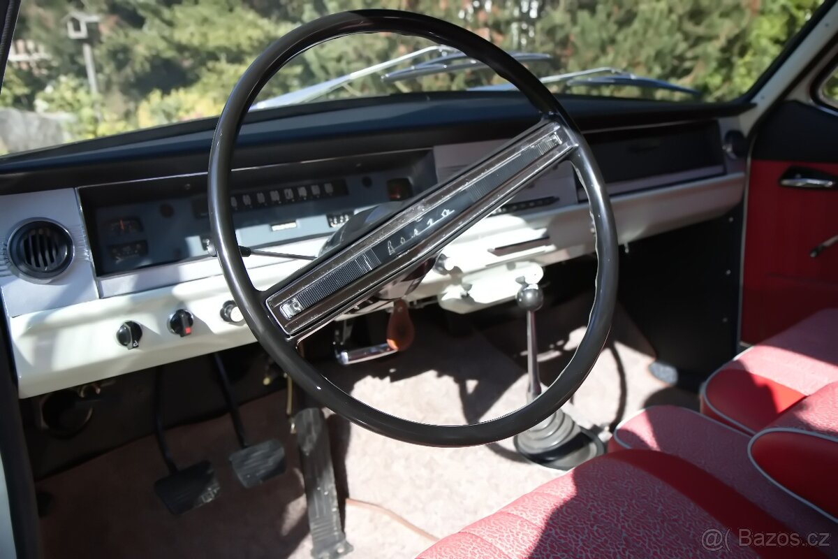 GAZ-24 Volha I. série (1971) - 9